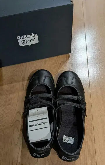 오니츠카타이거 멕시코66 TGRS 24cm