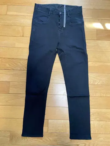 카즈유키 쿠마가이 어태치먼트 블랙 치노 팬츠 사이즈 2