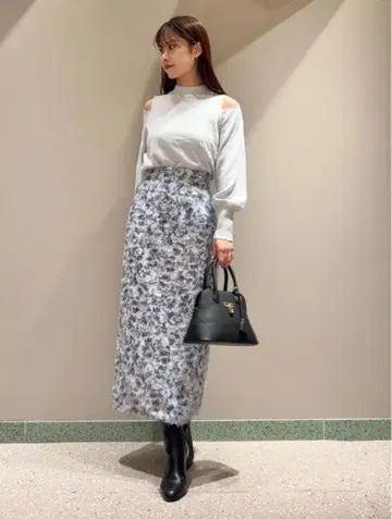 snidel 페더 자카드 프린트 스커트