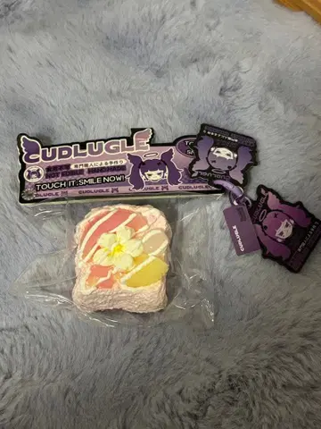 CUDLUGLE 피치 토스트 스퀴즈