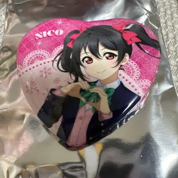 러브 라이브 15주년 아틀레 한정판 atre 하트형 캔뱃지 야자와 니코