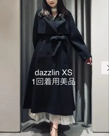 더즈린 2way 블랙 플레어 롱 코트