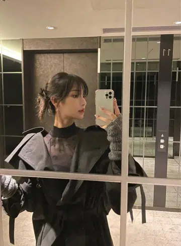 meltthelady heavy trench cort