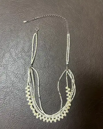 아가트 화이트 펄 목걸이