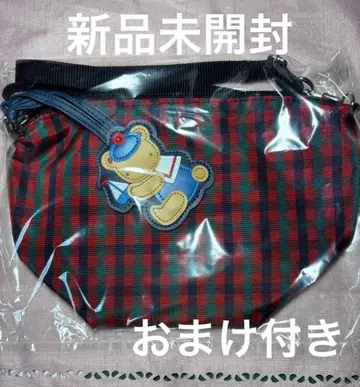 미개봉 새상품 파밀리아 보트형 미니백 XF 빨간색 체크 참 포함 숄더백