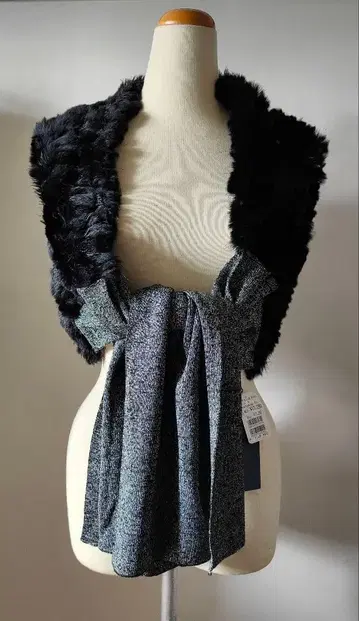 야마다야 VOLATA 토끼 x 실버 라메 니트 스톨