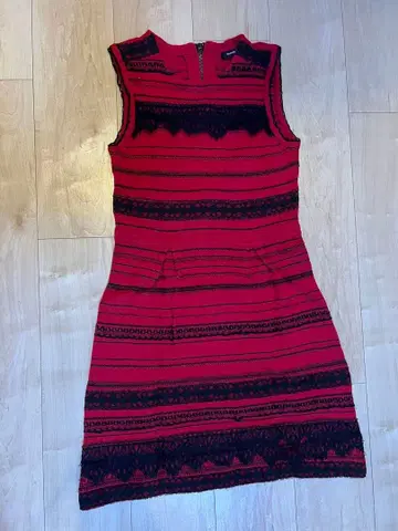 nanette lepore 슬리브리스 니트 원피스 M 빨검