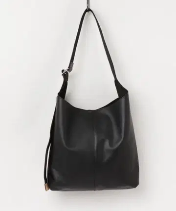 UNITED TOKYO 레더 토트