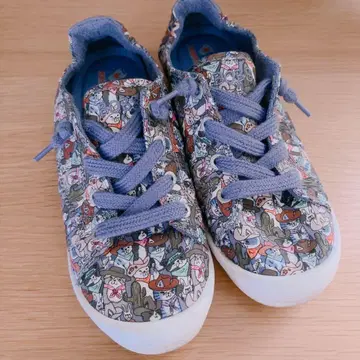 스케쳐스 BOBS 고양이 패턴 스니커즈 23.5cm