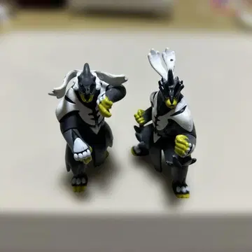 몬코레 피규어 우라오스 일격의 형태 연격의 형태 2체 세트