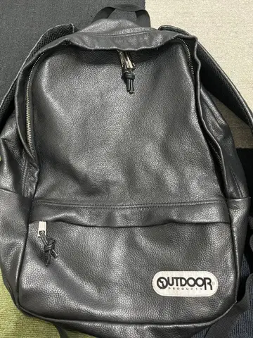 레어 OUTDOOR x smirnasli 사미르나슬리 블랙 가죽 백팩