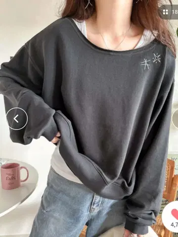 넉넉한 오버사이즈 구제 느낌 맨투맨 트레이닝복