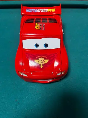 토미카 토네이도 슈터로 변신! 맥퀸 토미카는 별도 판매입니다.