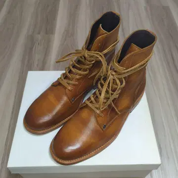 MOTO 레이스업 부츠 #1100 브라운