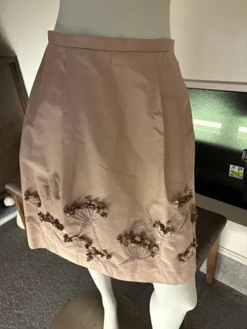 새상품급 폭시 FOXEY 핑크 꽃무늬 스커트 31633 실크 7호