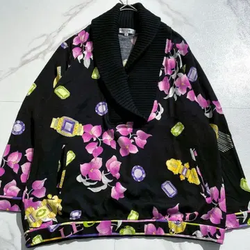 컨디션 최상 레오나르 스포츠 숄카라 니트 울 100% 꽃무늬 보석 42