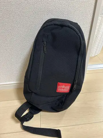 맨해튼 포티지 블랙 심플 바디백