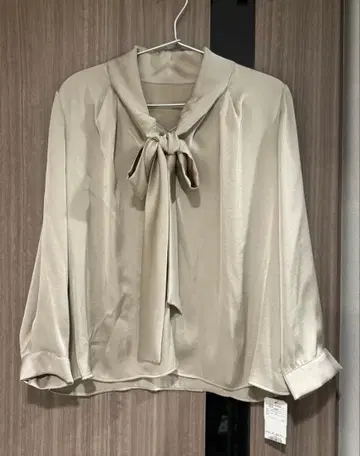 [택 포함] 12twelve agenda 빈티지 새틴 보타이 블라우스