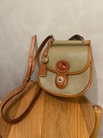 두니앤버크 숄더백 가죽 빈티지