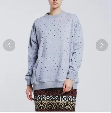 더블 스탠다드 클로징 큐빅 로고 풀오버