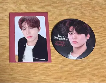 정우 캔뱃지와 팝업 10,000엔 트레이딩 카드