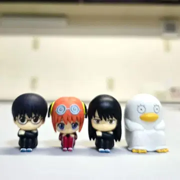 가챠 3년 Z반 긴파치 선생님 기다림 일단 복도에서 대기하고 있었습니다