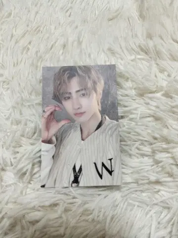 ENHYPEN 성훈 정해진 유니버셜 뮤직 럭키 드로우