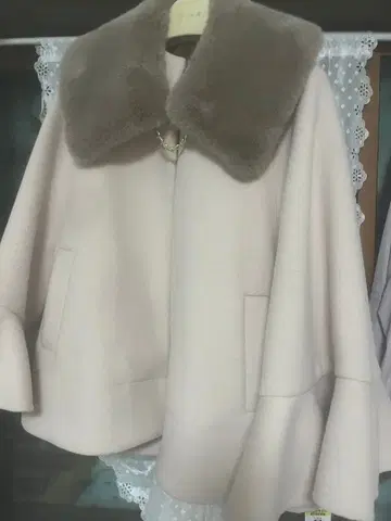 Her lip to 케이프 코트 M [ 초기 ]