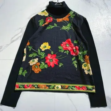 새상품급 LEONARD 레오나르 실크울 하이넥 니트 꽃무늬 L 블랙