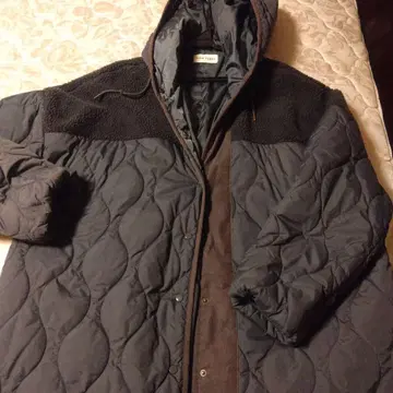 큐브 슈가 보아 퀼팅 코트 프리