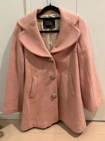 [세실 맥비] 피 코트 아우터 핑크 걸리시 귀여운