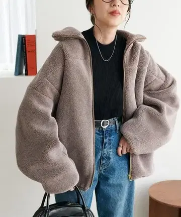 DISCOAT 깔끔한 보아 스탠드 블루종