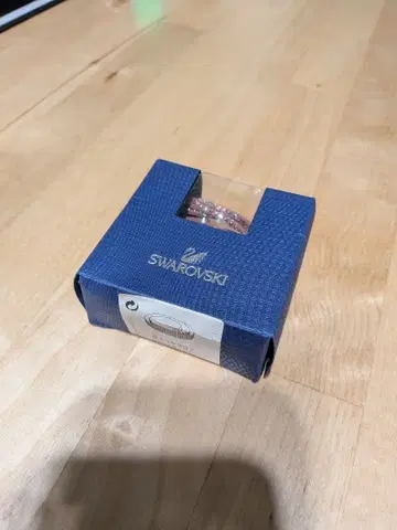 Swarovski 핑크 크리스탈 랩 팔찌