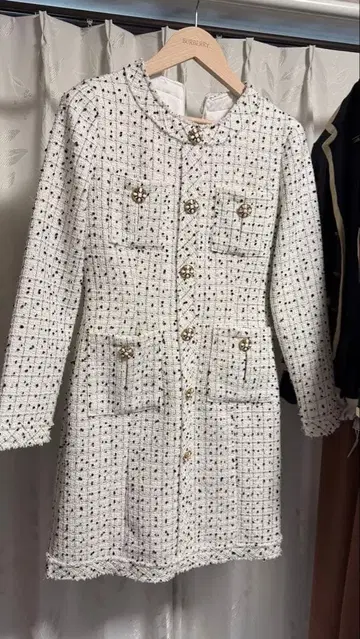 새상품급 화이트 트위드 자켓