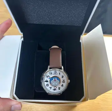 Doratch 19-20 리미티드 에디션 Hello! 화이트