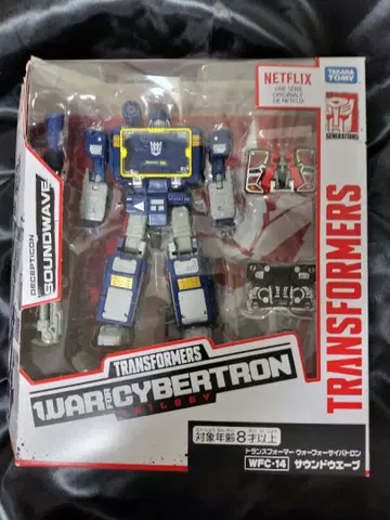 트랜스포머 WFC-14 사운드웨이브