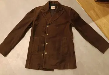 남성용 아우터 브라운 버튼 부착 자켓