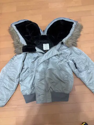 Alpha N2B 90s 플라이트 자켓 USA제