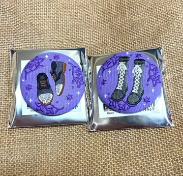 마호야쿠 6주년 자수 캔뱃지