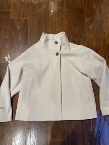 GU 멜톤 스탠드 카라 숏코트