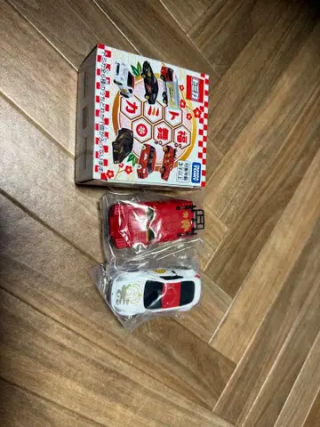 타카라토미 토미카 후쿠마이 2025 2대 세트