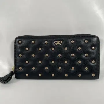 미사용에 가까운 ANYA HINDMARCH 안야 힌드마치 장지갑 가죽