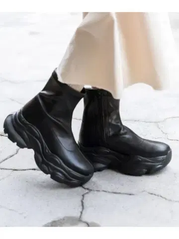 새상품 niko and - 오리지널 스트레치 스니커즈 부츠 블랙 통굽