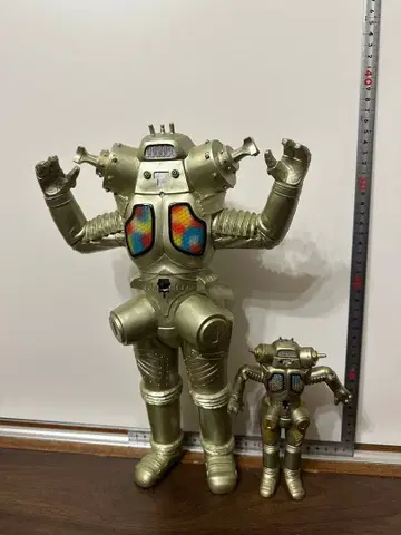 울트라맨 시리즈 킹조 대소 2체 세트 소프트 비닐