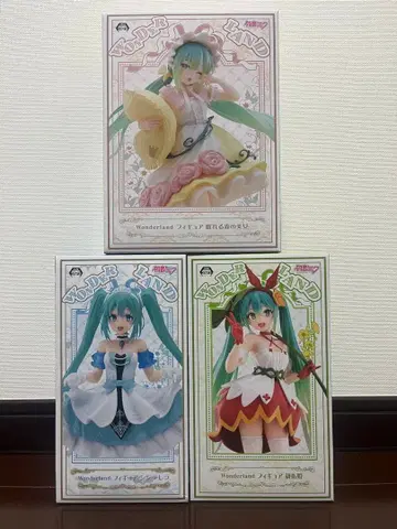 하츠네 미쿠 피규어 Wonderland 3체 세트