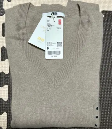 캐시미어 V넥 스웨터 M 사이즈 베이지