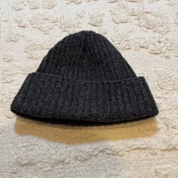 BATONER 울 니트 모자 다크 그레이 바토너