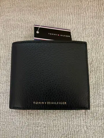 미사용 새상품 타미힐피거 접이식 지갑 남성용 지갑 블랙