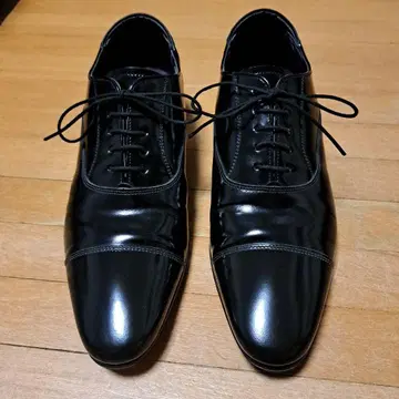 리갈 스크래치 터프 레더