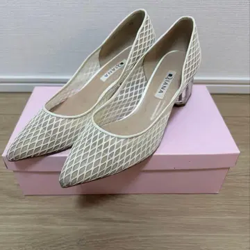 다이애나 메쉬 크리스탈 힐 펌프스